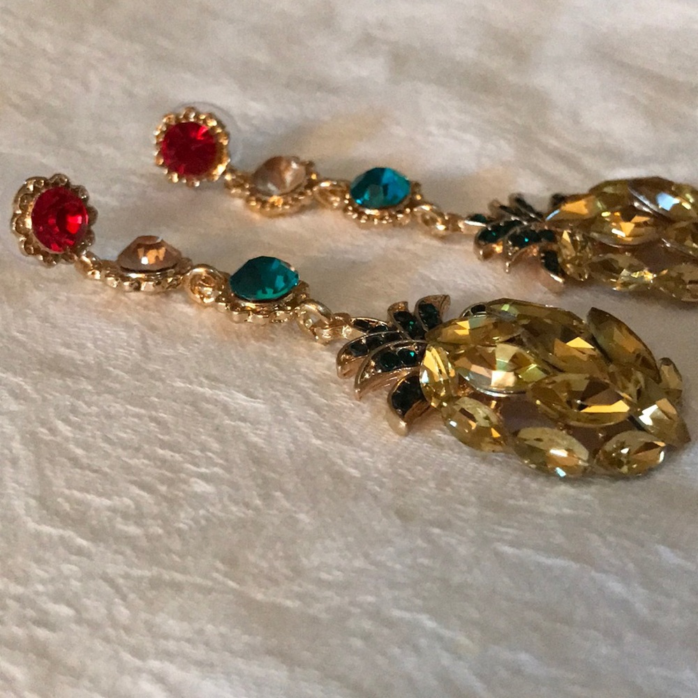 New! Rhinestone Pineapple Drop Earrings - Picture 4 of 8